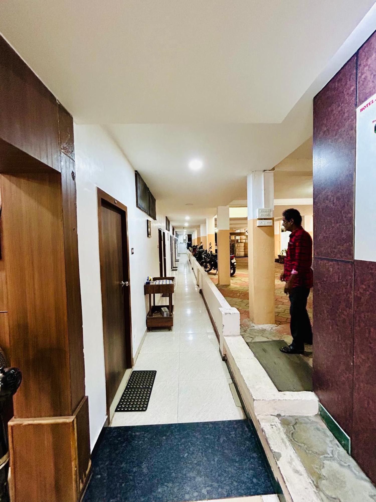 Hotel Jothi Coimbatore Exterior foto